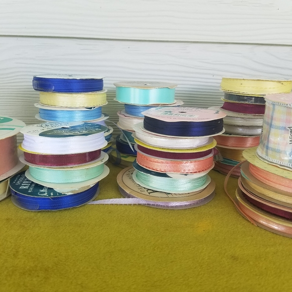 Vintage Ribbon Lot Mix Assorted Seasonal Mostly New & Vtg Lot Of 48 - Picture 8 of 15